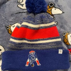 NFL New England Patriots winter beanie hat Tom Brady signature on back